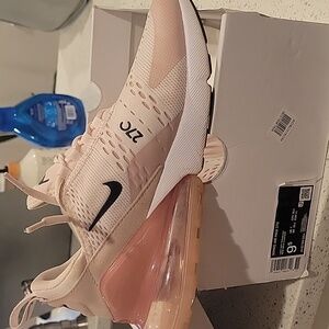 Nike Air Max 270 Pink and Black Sneakers